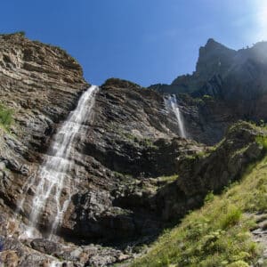 Cascade de la Pisse à Châteauroux-les-Alpes, ©Le Naturographe
